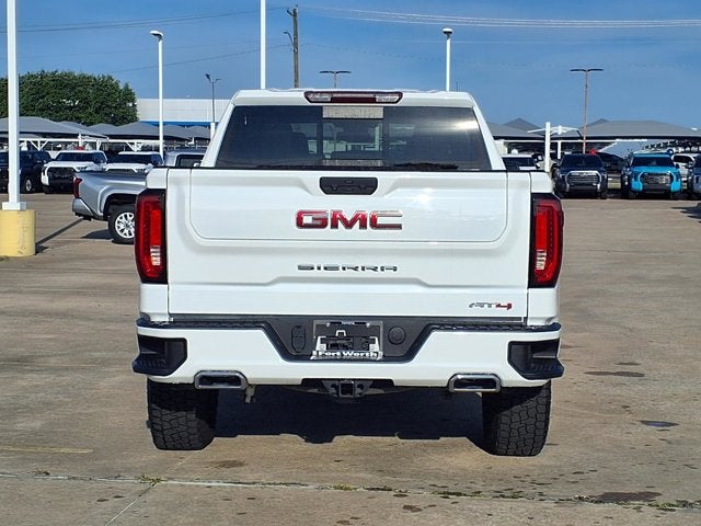 2022 GMC Sierra 1500 AT4