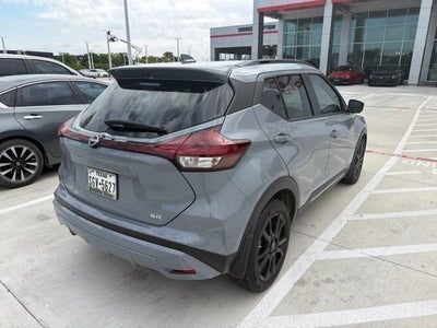 2023 Nissan Kicks SR