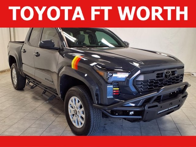 2025 Toyota Tacoma 4WD SR5