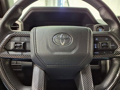 2025 Toyota Tacoma 4WD SR5