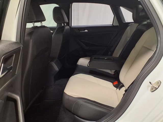 2019 Volkswagen Jetta R-Line