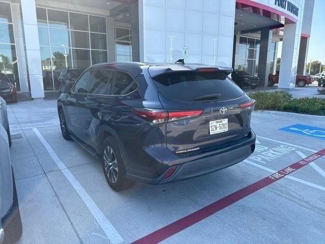 2021 Toyota Highlander XLE