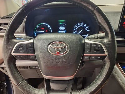 2024 Toyota Sienna XLE
