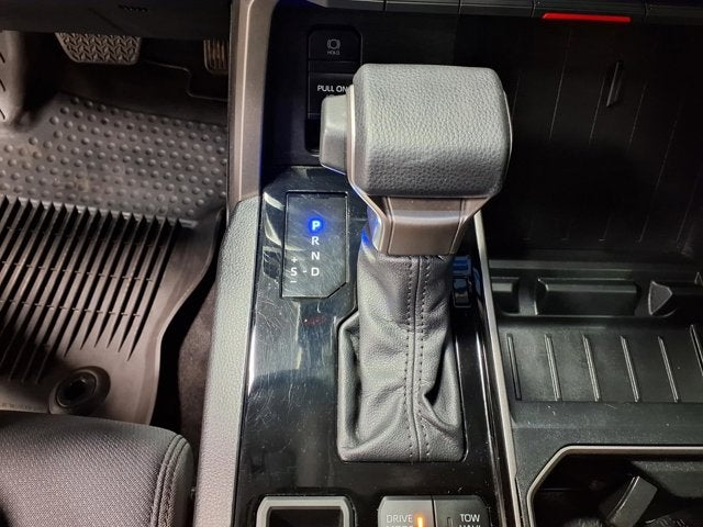 2023 Toyota Tundra 4WD SR5