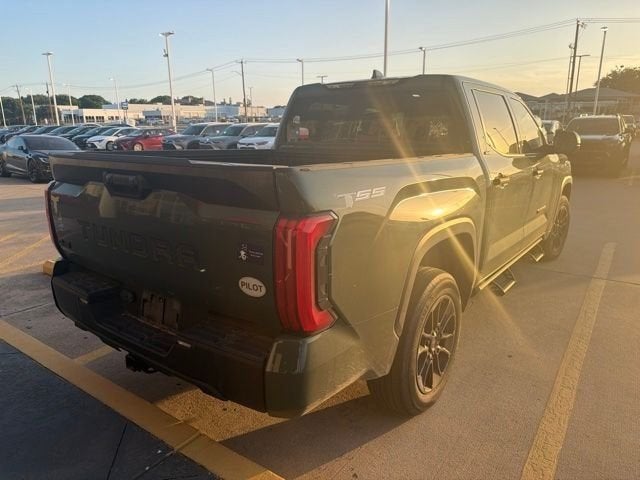 2022 Toyota Tundra 4WD SR5