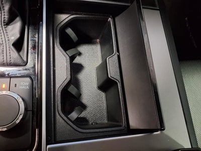 2025 Toyota Sequoia SR5