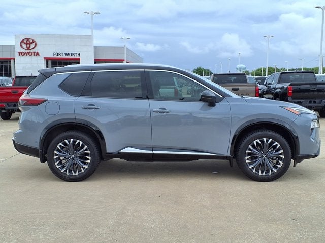 2024 Nissan Rogue Platinum
