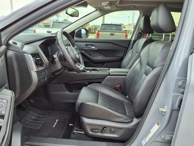2024 Nissan Rogue Platinum