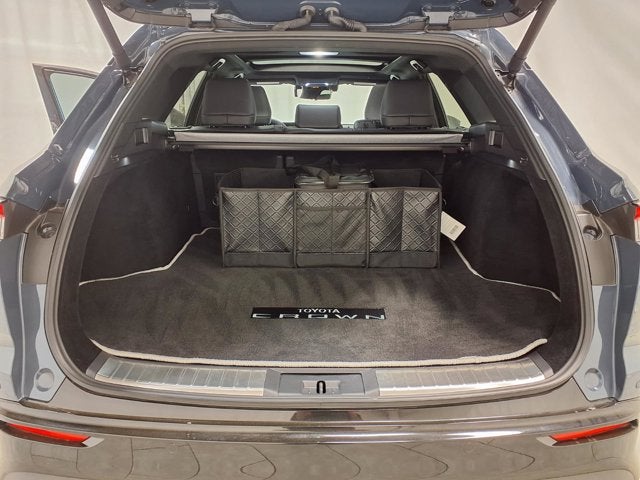 2025 Toyota Crown Signia XLE