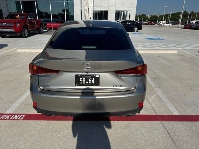 2019 Lexus IS 300