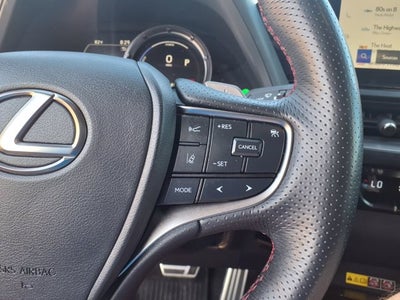 2024 Lexus UX 250h F SPORT Handling