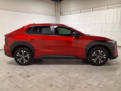 2025 Toyota bZ4X XLE