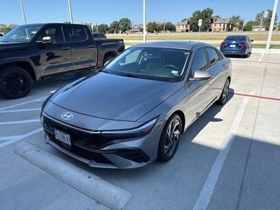 2024 Hyundai Elantra Hybrid Limited