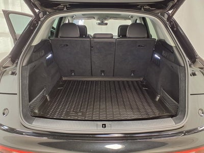 2023 Audi Q5 45 S line Premium