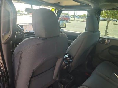 2025 Jeep Gladiator Sport