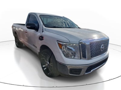 2017 Nissan Titan SV