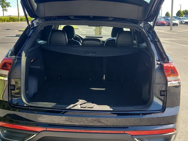 2022 Volkswagen Atlas Cross Sport 2.0T SE