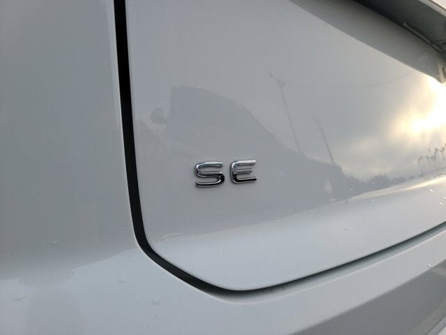 2024 Volkswagen Atlas Cross Sport 2.0T SE with Technology