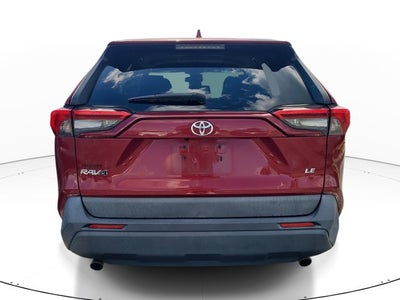 2020 Toyota RAV4 LE