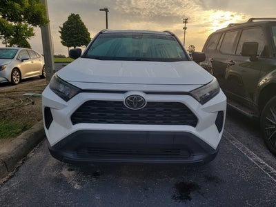 2020 Toyota RAV4 LE