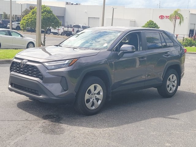 2025 Toyota RAV4 LE