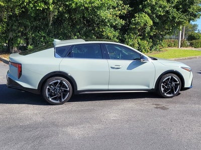 2025 Kia K4 GT-Line