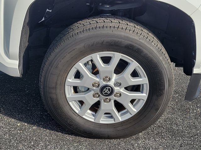 2024 Toyota Tacoma 2WD SR5