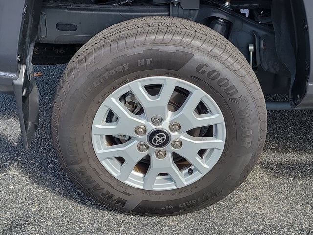 2025 Toyota Tacoma 2WD SR5