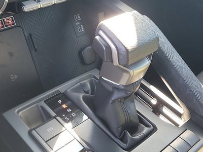 2024 Toyota TACOMA SR5 SR5