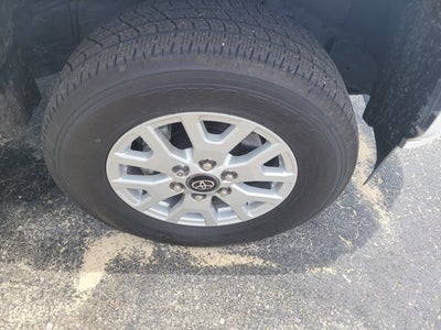 2024 Toyota Tacoma 4WD SR5