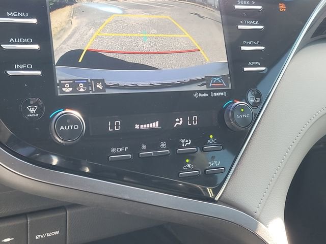 2018 Toyota Camry Hybrid LE