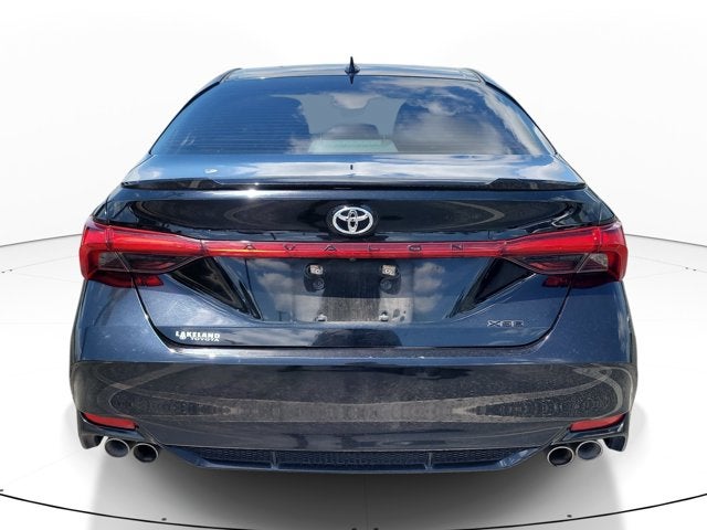 2019 Toyota Avalon XLE