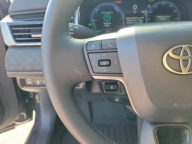 2025 Toyota Camry XLE