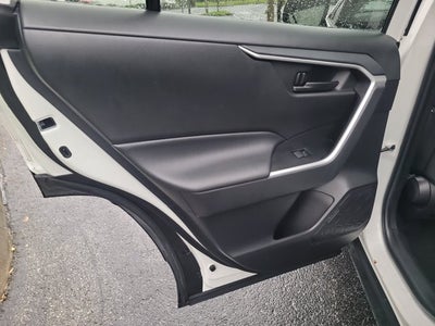 2023 Toyota RAV4 Hybrid Hybrid LE
