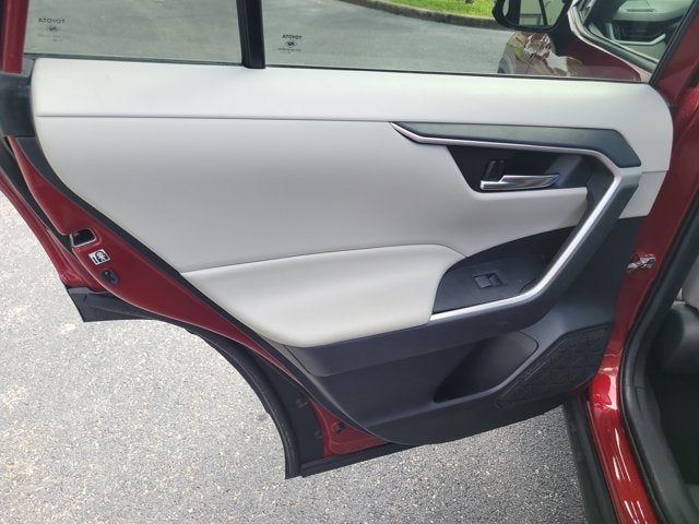 2020 Toyota RAV4 Hybrid Hybrid XLE