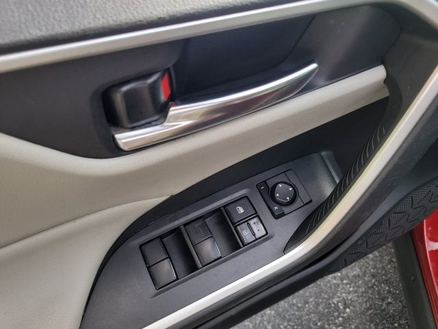 2020 Toyota RAV4 Hybrid Hybrid XLE