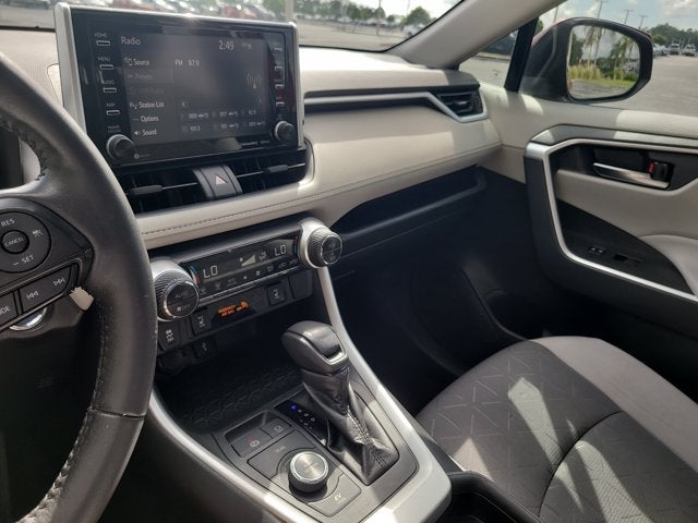 2020 Toyota RAV4 Hybrid Hybrid XLE