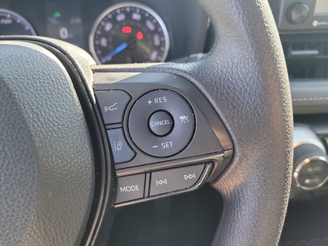 2022 Toyota RAV4 HYBRID Hybrid XLE