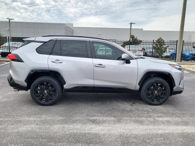 2022 Toyota RAV4 HYBRID Hybrid SE