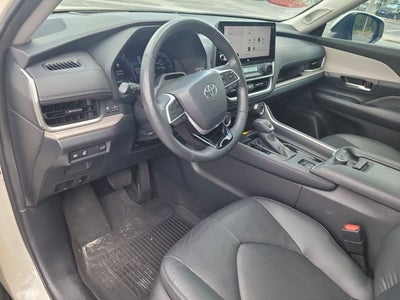 2024 Toyota Grand Highlander Platinum
