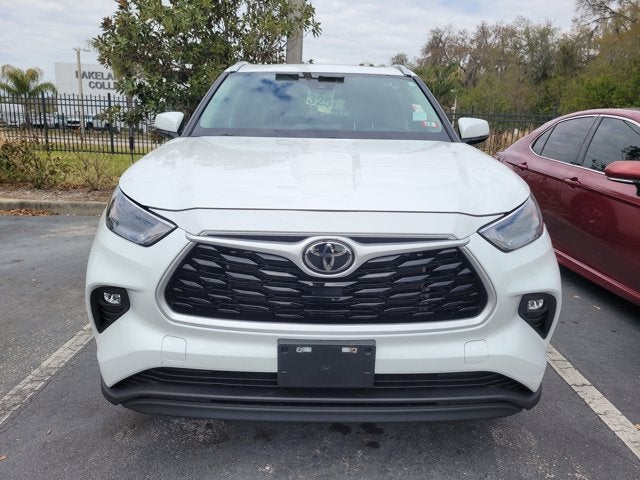 2024 Toyota HIGHLANDER XLE