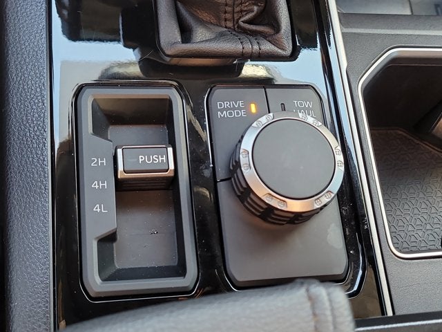 2026 Toyota TUNDRA 4X4 SR5