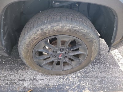 2024 Toyota Tundra 4WD SR5