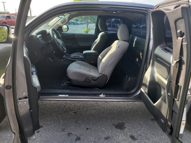2018 Toyota Tacoma SR