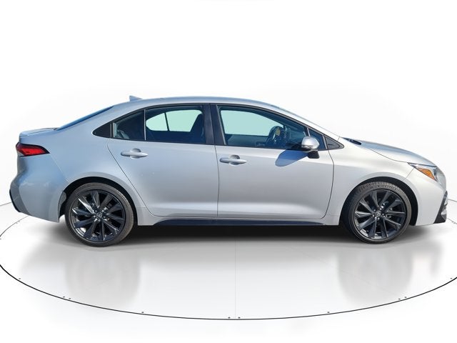 2025 Toyota COROLLA SE