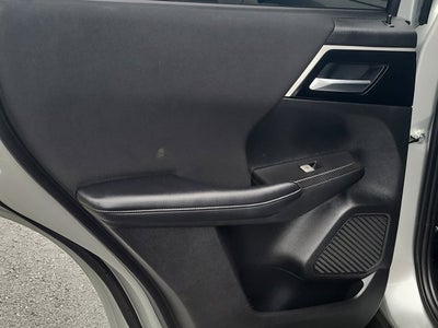 2024 Mitsubishi Outlander ES