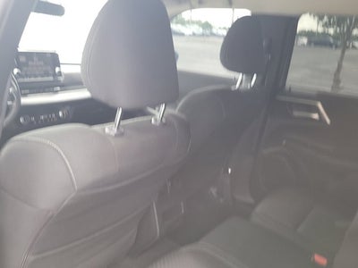 2024 Mitsubishi Outlander ES