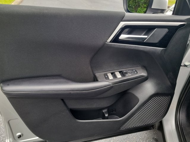 2024 Mitsubishi Outlander ES