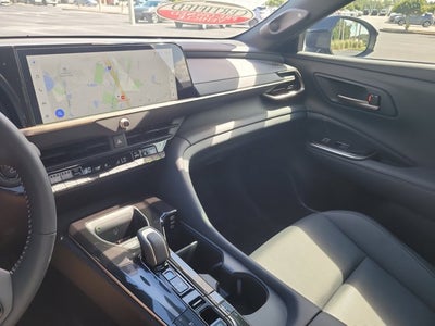 2026 Toyota Toyota Crown Signia Limited