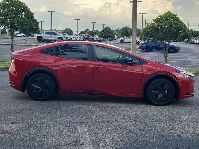 2025 Toyota Prius LE